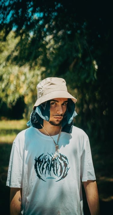 Retrato de Heeron, productor e ingeniero de sonido de Ikigai Music